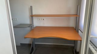 Escritorio Ikea Madera y Metal