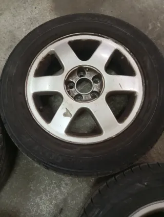 Llantas 15 5x100 con neumáticos