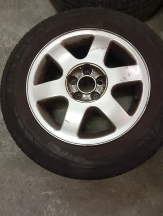 Llantas 15 5x100 con neumáticos