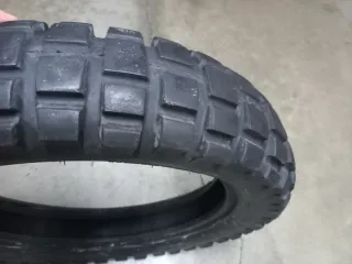 Neumáticos de moto traseros 130/80 17