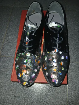 Zapatos Salonissimos Negros y Multicolor