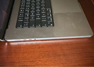 MacBook Pro 16 M2 Max 32GB RAM 1TB SSD