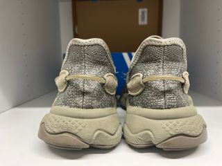 Adidas Ozweego Beige/Verde Oliva