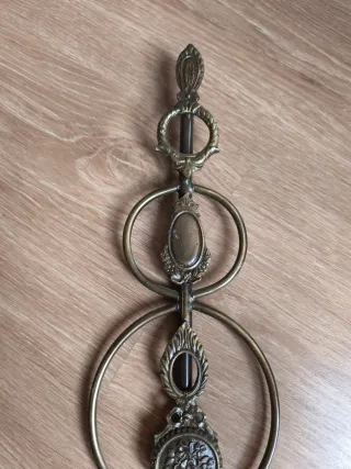 Apliques neoclásicos