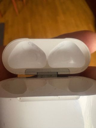 Caja AirPods Apple Blanca