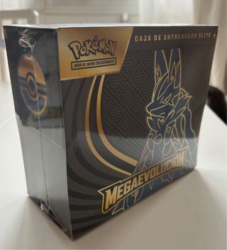 ETB Caja Entrenador Élite Pokémon MegaLucario
