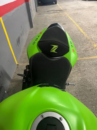 Kawasaki Z750