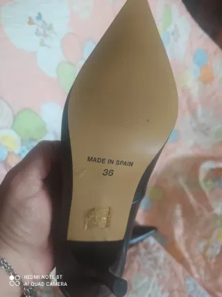 Zapatos de piel para mujer nuevos