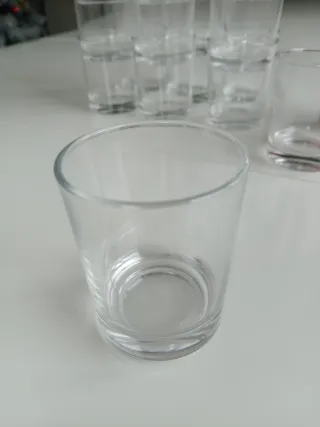 Juego de 24 vasos de cristal