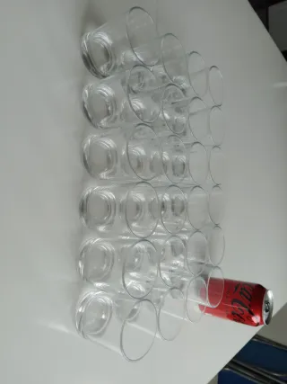 Juego de 24 vasos de cristal