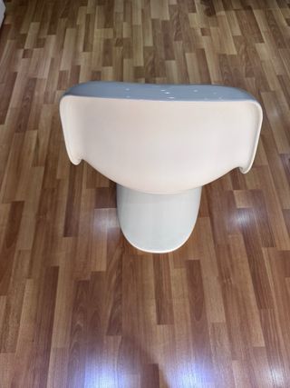 6 Sillas Panton blancas y negras de plástico