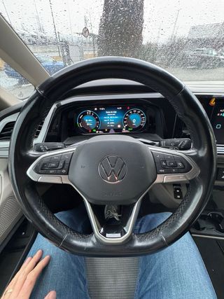 VW Multivan Hibrida 150cv+68cv