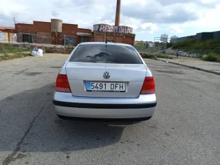 Volkswagen Bora 2005