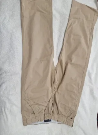 Pantalón Tommy Hilfiger 14 años