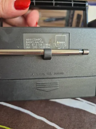 Radio Mini Compo ADDEX MC7 AM/FM