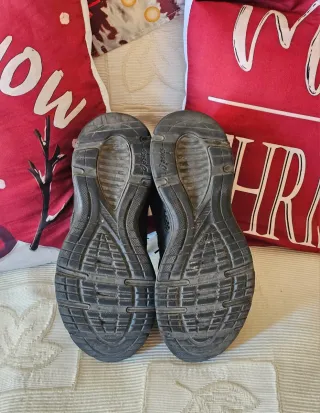 Zapatillas Asics Negras