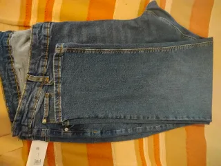 Pantalón vaquero Kiabi mujer talla 54