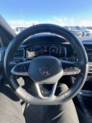 VW Taigo R-Line 110cv manual