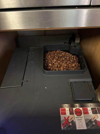 Cafetera integrable Balay