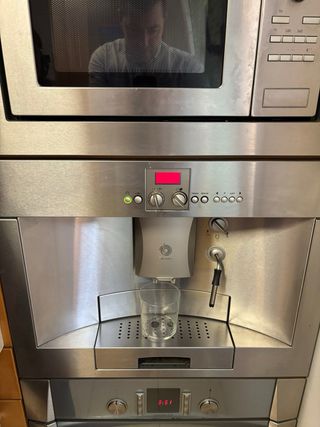 Cafetera integrable Balay