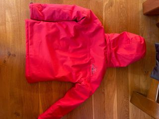 Chaqueta de esquí infantil roja
