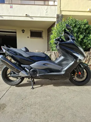 Yamaha TMAX 500 (2008) 8.333 km