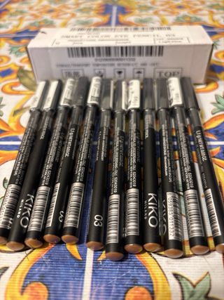 12 matite occhi Kiko Smart Colour 03