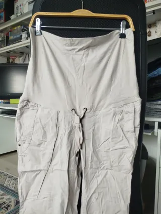 Pantalón premamá H&M beige talla L