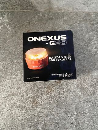 Baliza v16 homologada, compacta.