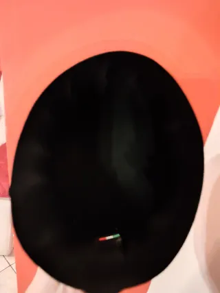 Cappello donna nero con perle