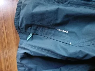 Cortavientos Decathlon azul