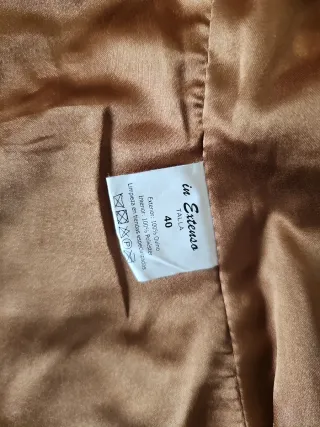 Cazadora de cuero para mujer