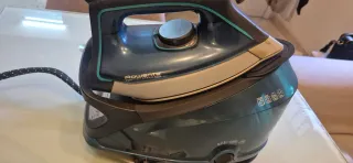 Plancha de Vapor Rowenta Compact Steam Pro