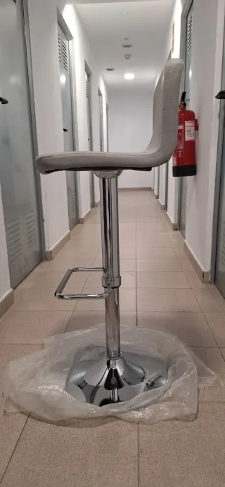 Taburete de cocina regulable