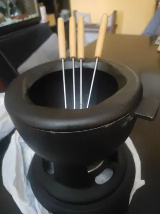 Olla para Fondue en Hierro Fundido esmaltado Negr