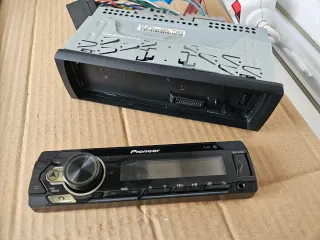 Radio Pioneer MVH-S310BT Bluetooth.