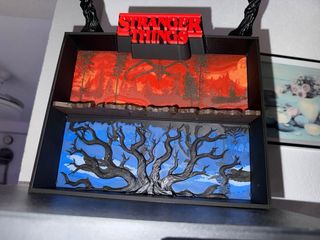 Expositor Stranger Things Kinder Joy