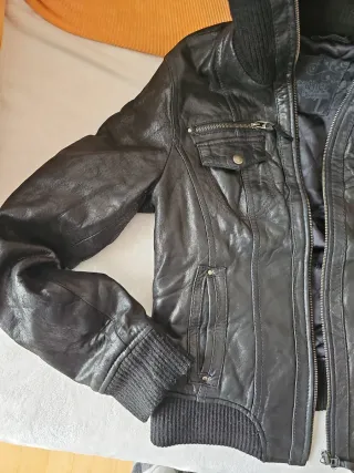 Cazadora cuero mujer negra Talla L