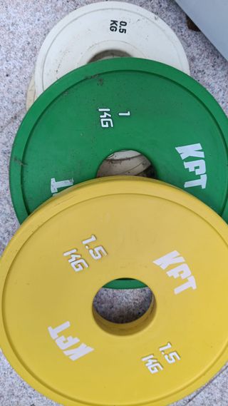 Set dischi sollevamento pesi + Kettlebell 16kg + WB 6kg