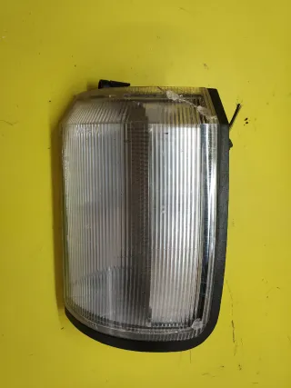 INTERMITENTE DELANTERO DERECHO NISSAN TRADE