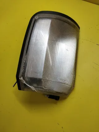 INTERMITENTE DELANTERO DERECHO NISSAN TRADE