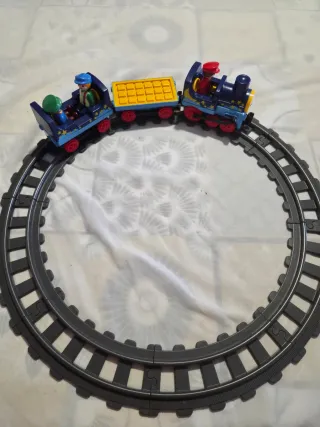 Playmobil infantil: tren, animales y figuras