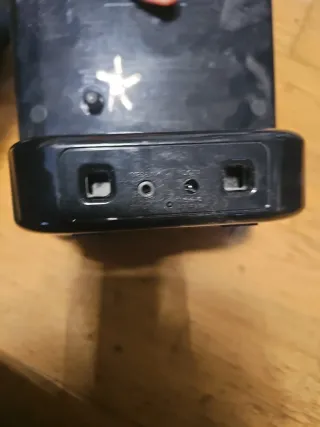 Altavoz JBL y Philips Negro