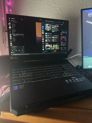 Portátil Acer Nitro 5 RTX 4060 i5 16GB