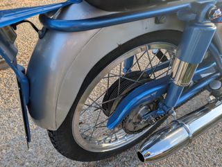 Ducati 250 Deluxe