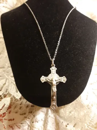 Cruz relicario antigua Claret