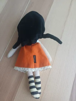 Muñeca Gorjuss de trapo naranja