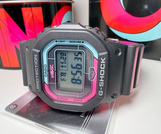 Casio G-Shock Gorillaz GW-B5600GZ-1ER - Sin Usar