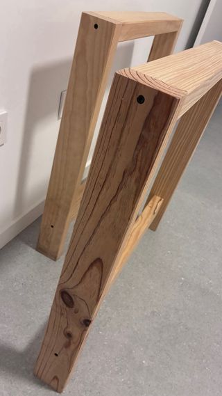 Zoccoli in legno per tavolo o scrivania