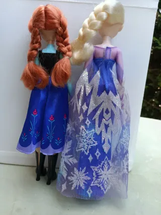 Bambole Anna e Frozen Hasbro